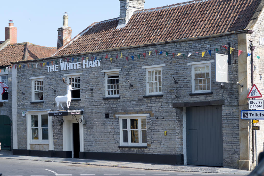 The White Hart Hotel Somerton  Bagian luar foto