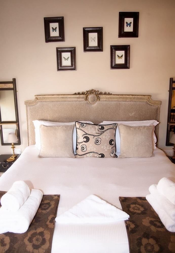 The White Hart Hotel Somerton  Bagian luar foto