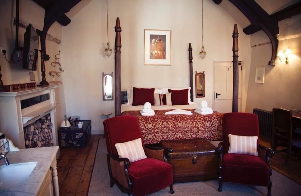 The White Hart Hotel Somerton  Bagian luar foto