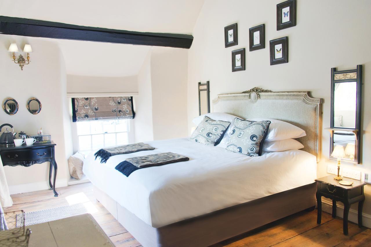 The White Hart Hotel Somerton  Bagian luar foto